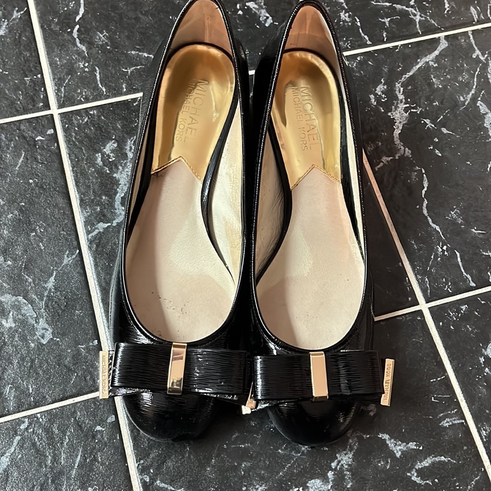 Michael Kors low block heel size 8